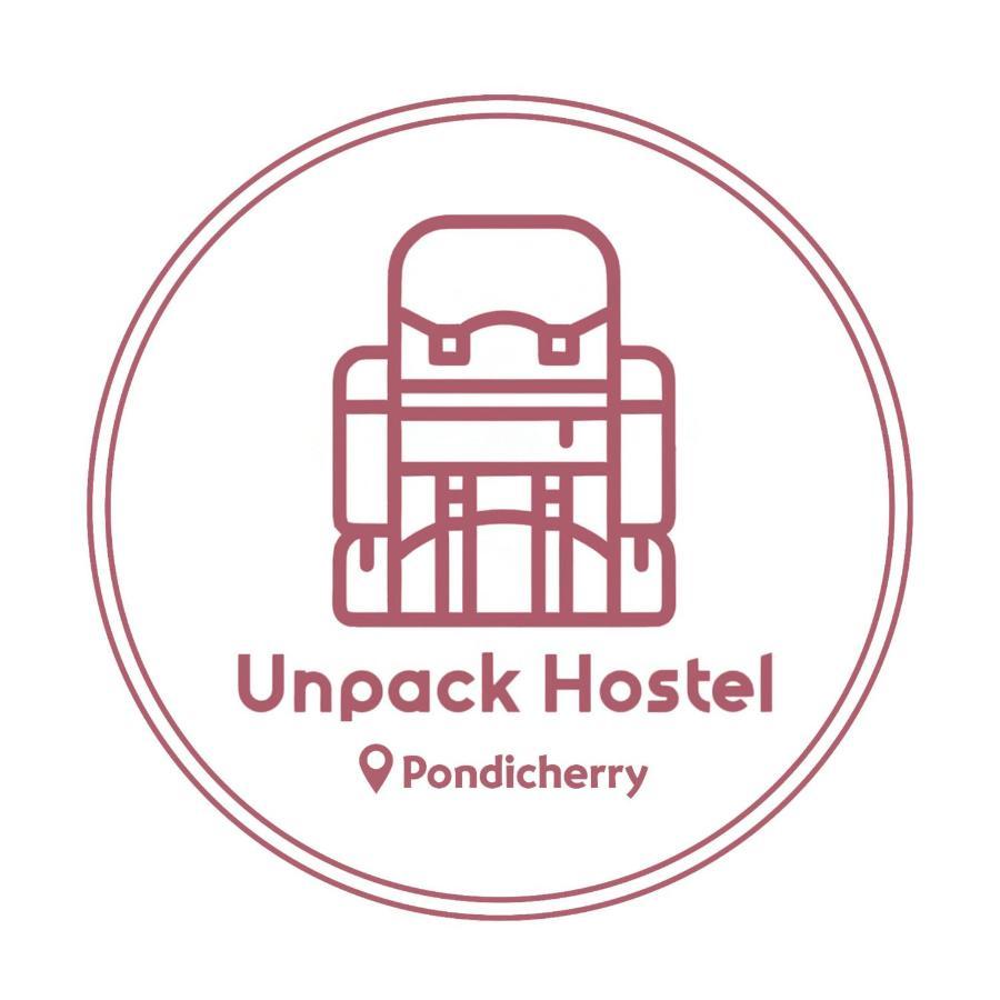Unpack Hostel 퐁디셰리 외부 사진