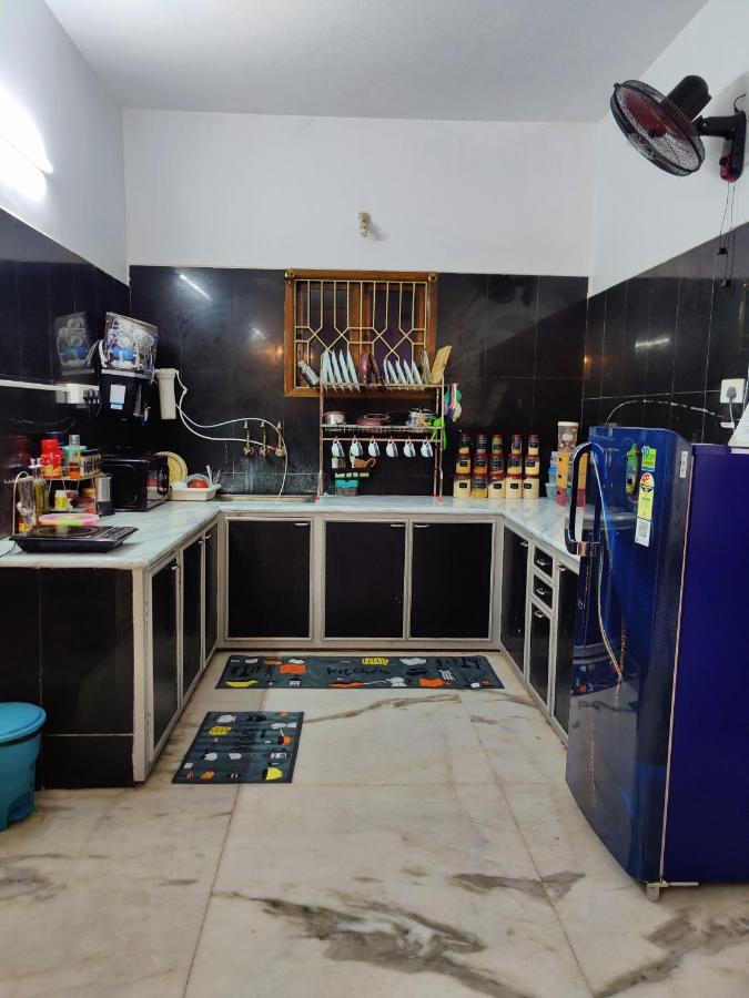 Unpack Hostel 퐁디셰리 외부 사진