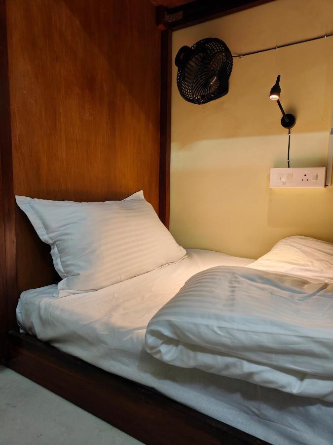 Unpack Hostel 퐁디셰리 외부 사진