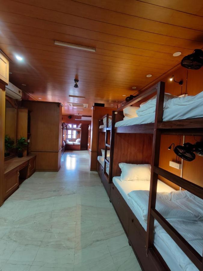 Unpack Hostel 퐁디셰리 외부 사진