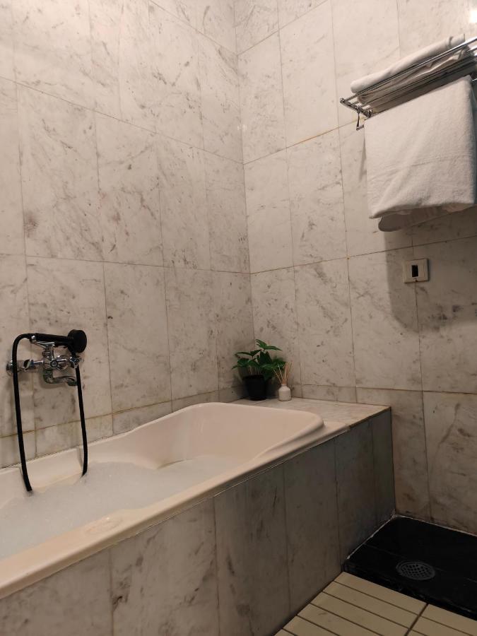 Unpack Hostel 퐁디셰리 외부 사진
